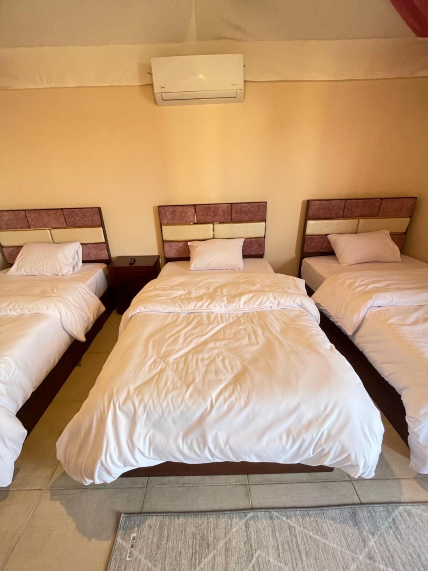 Sami Holiday Inn - Pyramids View Rooftop Al Kawm al Akhdar Esterno foto